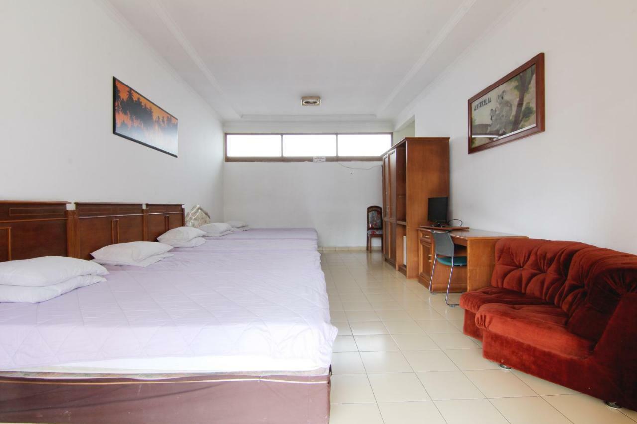 Villa Enggal Lembang Kültér fotó